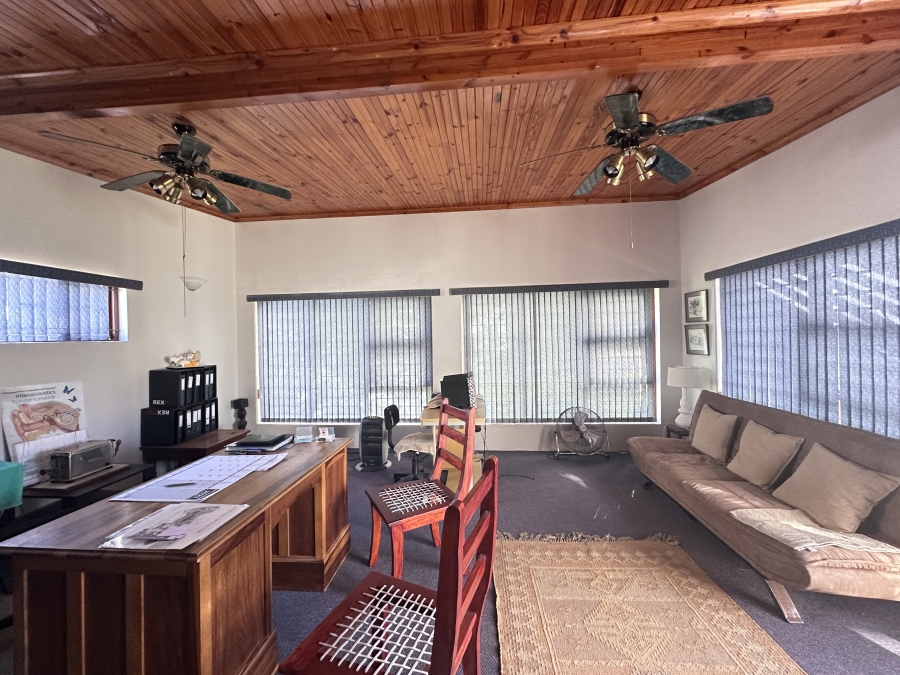 3 Bedroom Property for Sale in Stilbaai Wes Western Cape